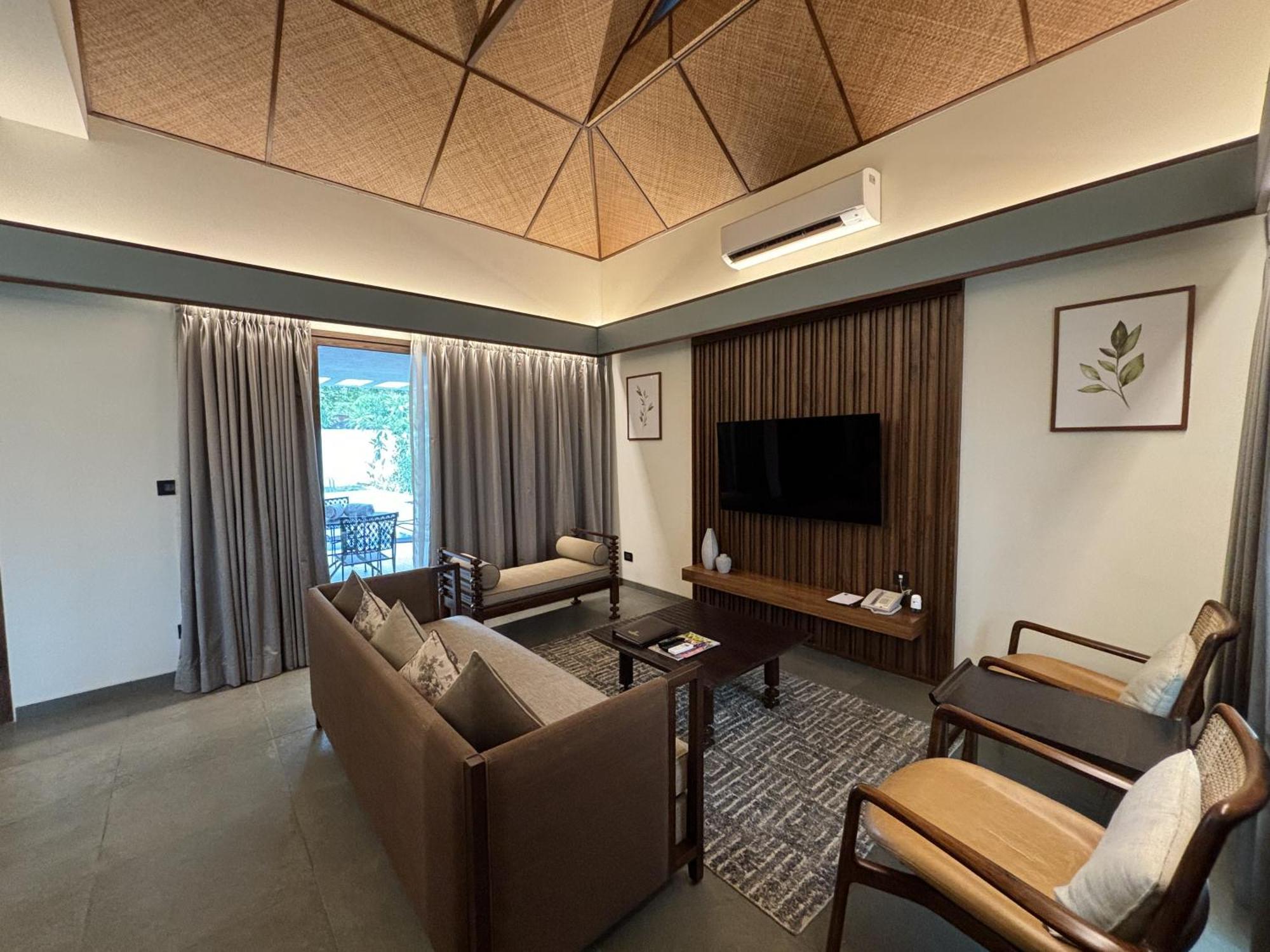 The Golkonda Resort And Spa ハイデラバード エクステリア 写真